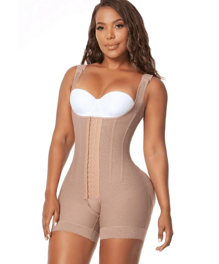 Faja Reloj de arena 9 varillas con 1 talla distinta en cintura y cadera